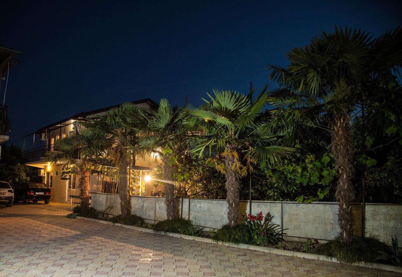 Palma Hotel Alakhadzi Exterior photo